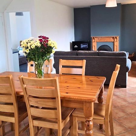 Dingle Harbour Cottages 3 Bed Sleeps 7 By Trident Holiday Homes المظهر الخارجي الصورة